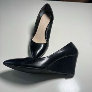 Franco Sarto Black Leather Wedges